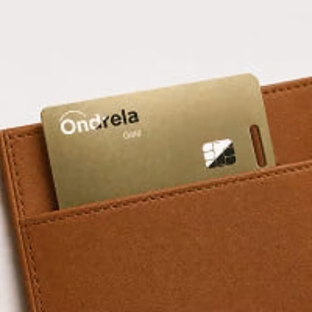 Ondrela tracker card – ultra-thin gold wallet tracker